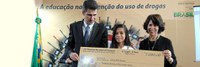 Concurso do MJ premia trabalhos de estudantes sobre prevenção de drogas