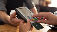 Empresas terão que explicar sobre acessibilidade das máquinas de cartões de débito e crédito