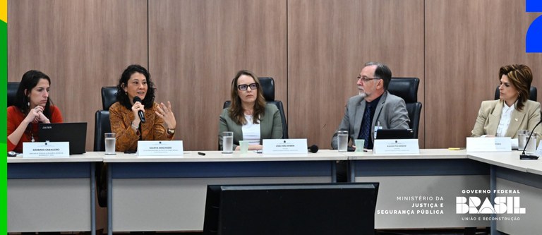 Especialistas avaliam estratégias para enfrentar os impactos do consumo de álcool