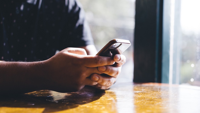 texting-machine-2022-02-02-03-48-55-utc.jpg