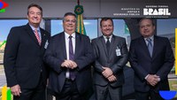 Flávio Dino recebe presidente do Comitê Nacional de Diretores de Departamento de Homicídio e Proteção à Pessoa