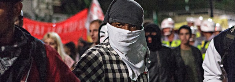 GOVERNO E CONGRESSO DISCUTEM PROJETO DE LEI DAS MANIFESTAÇÕES