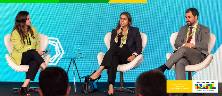 Governo Federal reforça compromisso de proteger usuários de internet e enfrentar ilícitos on-line