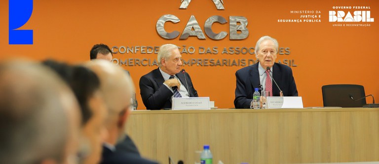 Lewandowski destaca PEC da Segurança Pública como instrumento para combate à criminalidade no comércio