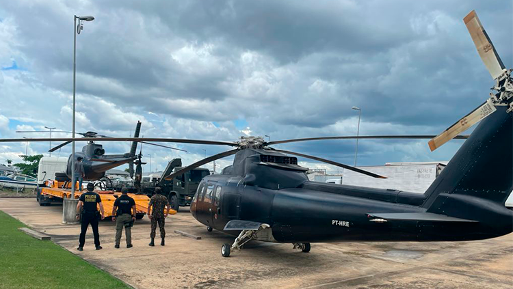 Ministério da Justiça e Segurança Pública auxilia operação de apreensão de helicópteros no Norte do Brasil.png