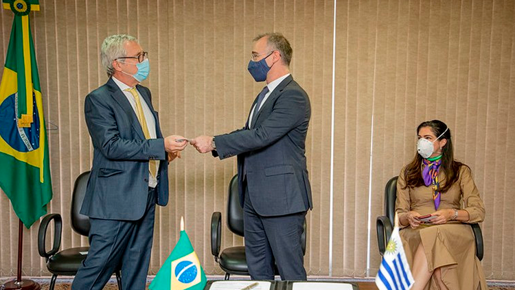 Ministério-da-Justiça-e-Segurança-Pública-transfere-ao-governo-do-Uruguai-tecnologia-da-plataforma-Consumidor.gov.br.png