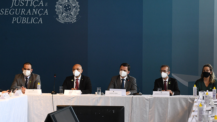 Ministro Anderson Torres destaca prioridades da gestão em reunião com Secretários de Segurança Pública dos Estados e DF2.png