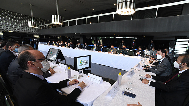 Ministro Anderson Torres destaca prioridades da gestão em reunião com Secretários de Segurança Pública dos Estados e DF3.png