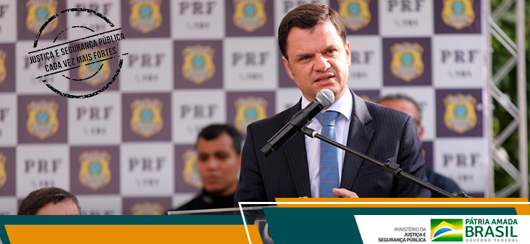 foto ministro PRF.png