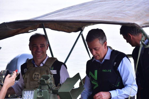 Ministro André Mendonça inaugura Base Náutica Trarbach e torre de radiocomunicação para fortalecimento do combate ao crime organizado na fronteira 2.jpeg