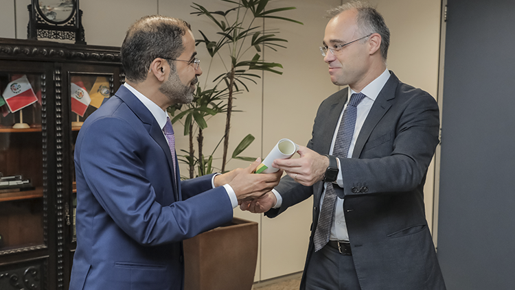 Ministro André Mendonça recebe embaixadores da Índia e dos Emirados Árabes Unidos.png