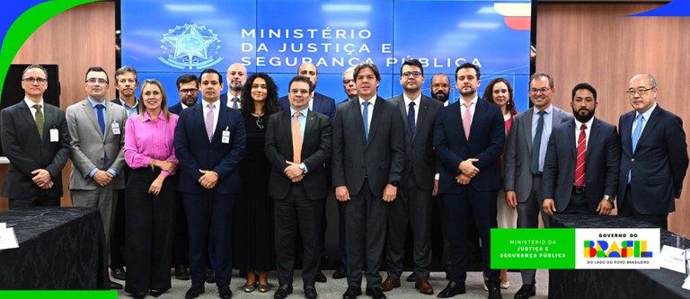 MJSP articula ações para reforçar combate ao roubo e furto de celulares