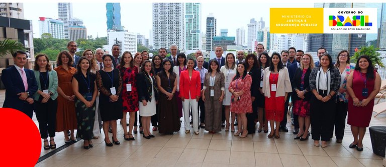 MJSP compartilha boas práticas do sistema de refúgio em reunião no Panamá