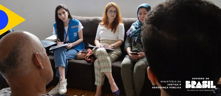 MJSP e Acnur acompanham integração de famílias afegãs acolhidas no Brasil