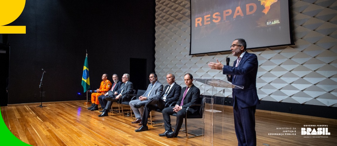 A estratégia do Respad inclui operações integradas, capacitação contínua, padronização de protocolos, investimentos em tecnologia e mapeamento estratégico