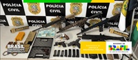 Operação apreende armas de guerra, munições e falsas viaturas no Espírito Santo