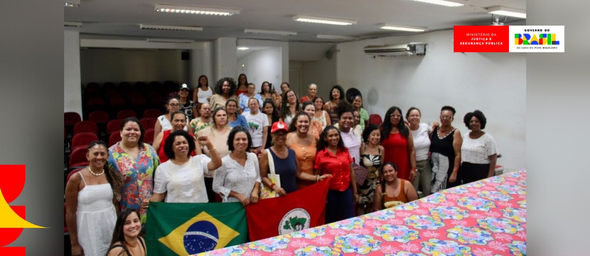 Lançado em 2025, o projeto reúne 70 mulheres bolsistas em processo formativo que combina atividades on-line, presenciais e territoriais