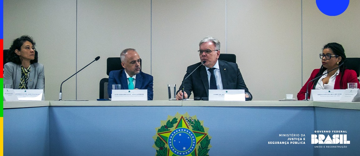 Reunião de demonstração das etapas do Plano Nacional para a melhoria do sistema prisional ocorreu no Palácio da Justiça