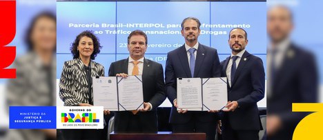 Governo Federal e Interpol formalizam parceria para enfrentar tráfico transnacional de drogas na América do Sul