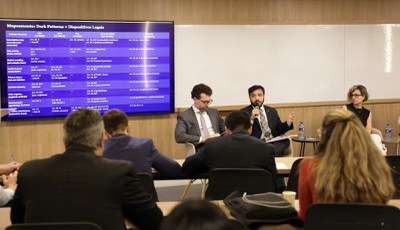 Seminário discute proteção de dados e alerta para riscos de manipulação digital contra crianças e adolescentes