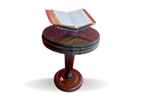 Mesa de Canto em madeira lei, com tampo redondo e vidro sobreposto, móvel em estilo ART DECO, produzido nos anos 40.