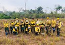 Brigadistas em operação de combate a incêndios florestais em Roraima. Foto: Ibama