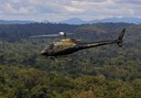 Helicóptero do Ibama sobrevoa a TI Yanomami, em Roraima/ Foto: MMA