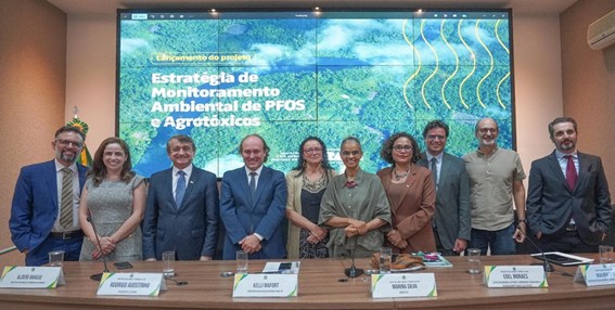 Estratégia de Monitoramento Ambiental de PFOS e Agrotóxicos.