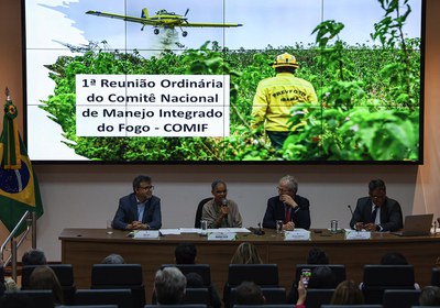 Ministra Marina Silva participa de abertura do Comitê Nacional de Manejo Integrado do Fogo. Foto: MMA