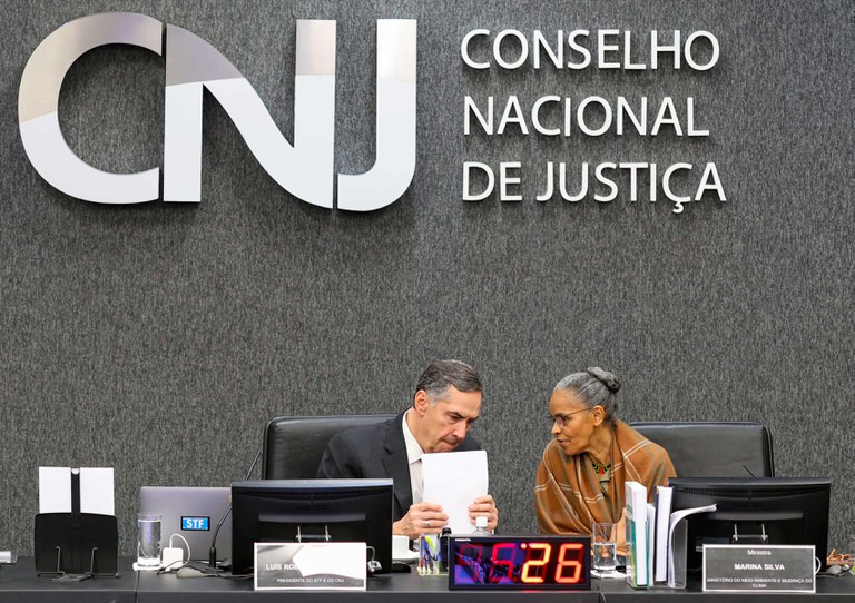 Marina Silva e Lu´ís Roberto Barroso