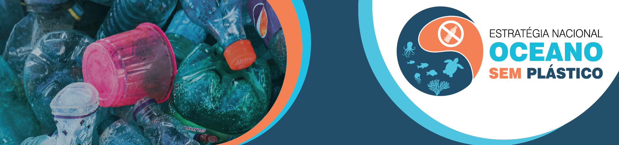 Banner composto pela Identidade visual da ENOP e com uma foto de plástico coletado em praias