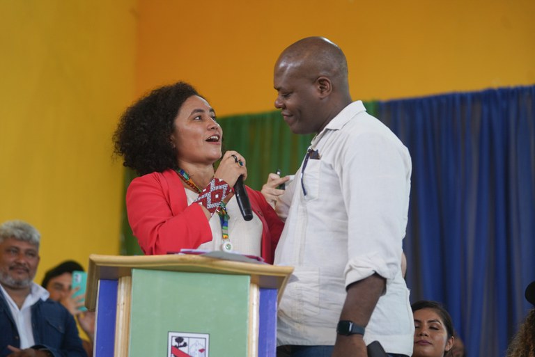 Ministro Silvio Almeida e ministra