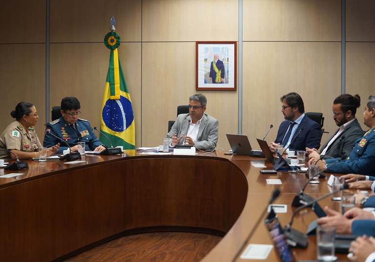 Reunião entre representantes do MMA e dos Corpos dos Bombeiros dos Estados da Amazônia Legal. Foto: MMA