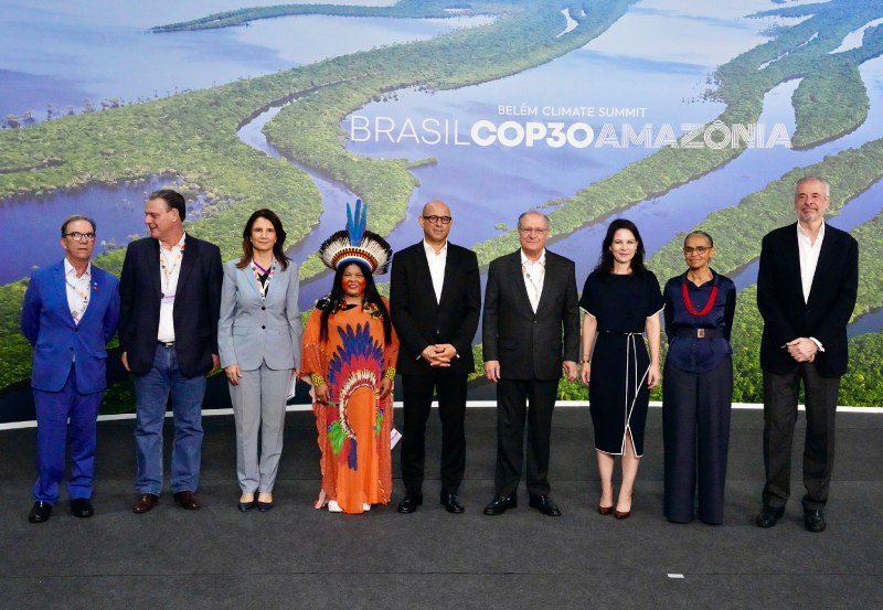 Início do ciclo político da Conferência teve a participação de 160 delegados de vários países. Autoridades defenderam avanços urgentes na transição energética, justiça climática e implementação do Acordo de Paris