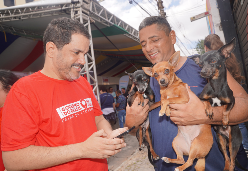 Ações foram realizadas em Heliópolis pelo SinPatinhas, programa responsável pelo cadastro de mais de 940 mil animais domésticos no país, e contaram com a atuação de servidores do Ibama e do ICMBio