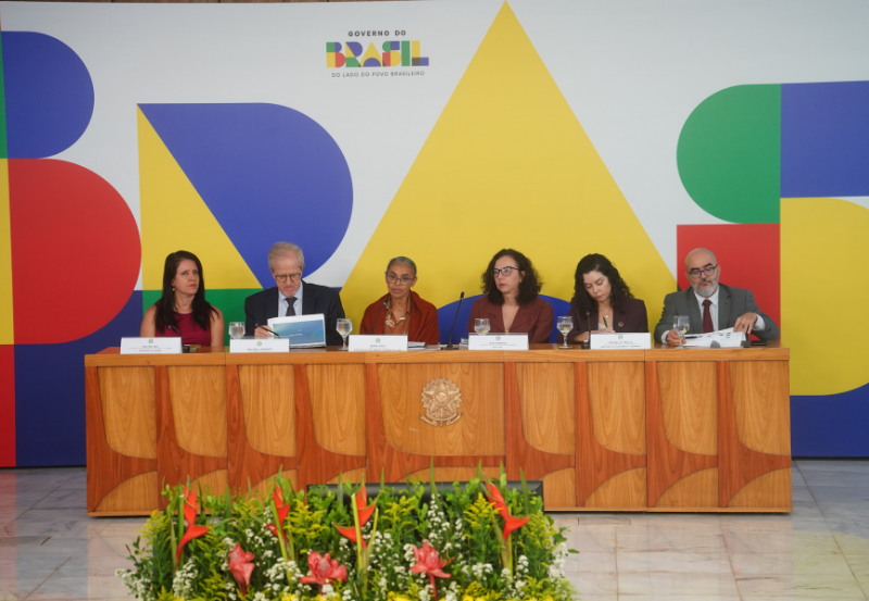 Plano integra políticas de redução de emissões e adaptação a estratégias para financiar enfrentamento à mudança do clima e promover justiça climática