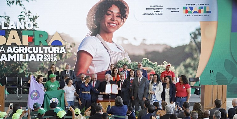 Lula institui Programa Nacional de Redução de Agrotóxicos.PNG