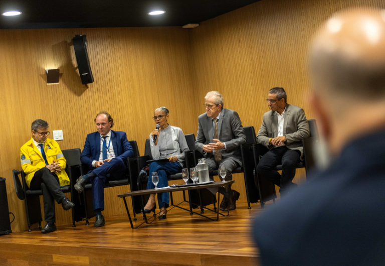 MMA apresenta queda de 39% nas áreas queimadas no Brasil em 2025 e conjunto de ações para prevenção e controle de incêndios florestais em 2026