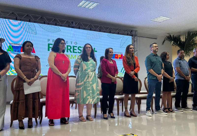 Cerca de 230 produtores rurais beneficiários do Projeto Floresta+ Amazônia foram reconhecidos como provedores de serviços ambientais e guardiões da Amazônia; montante total repassado aos agricultores chega a R$ 3,5 milhões