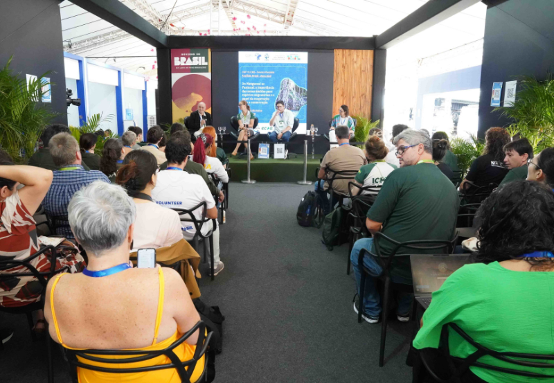 Zonas úmidas e conservação marinha foram alguns dos temas debatidos nesta terça-feira (24/3) em evento no Espaço Brasil