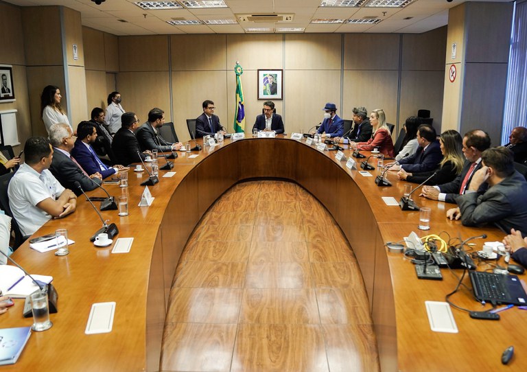 REUNIAO CONSORCIOS.jpg