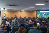 Secretária-executiva adjunta do MMA reforça ética e transparência como pilares para transição climática justa