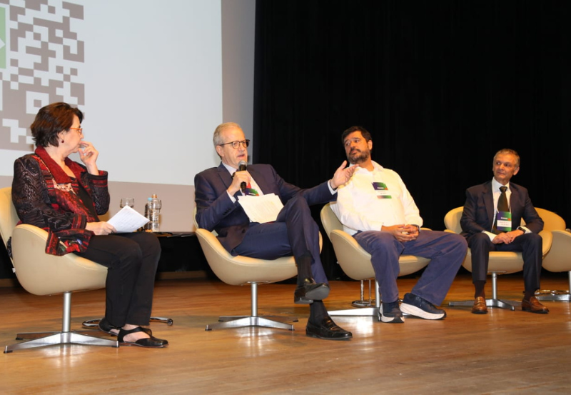 João Paulo Capobianco participou do seminário "Florestas como vetor de um novo desenvolvimento”, promovido pelo BNDES no Rio de Janeiro