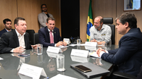 Alexandre Silveira recebe comitiva de Goiás para tratar do Leilão da Linha do Vale do Araguaia