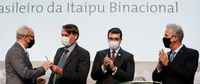 Bento Albuquerque participa de entrega da pista de aeroporto e posse de novo diretor da Itaipu Binacional