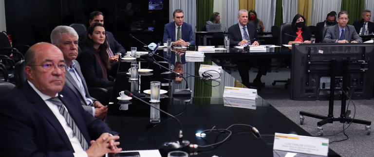 CMSE avalia novas medidas com vistas à garantia do fornecimento de energia elétrica no País