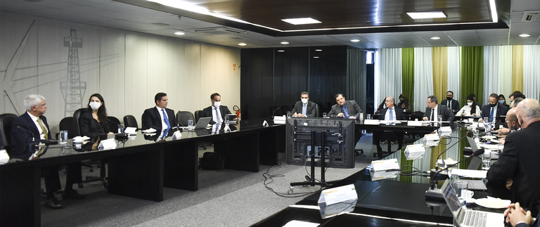 CMSE avalia o atendimento ao SIN e assegura a garantia do atendimento de energia elétrica em 2021