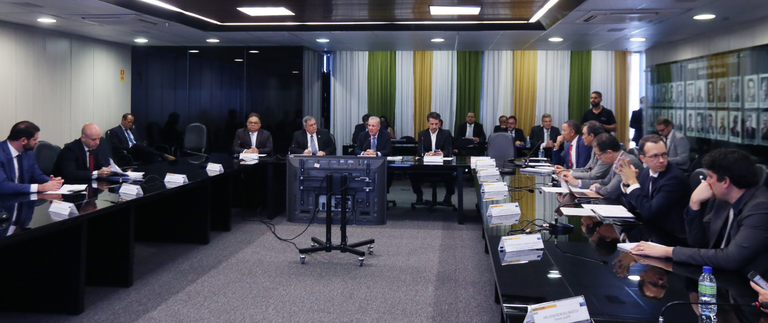 CNPE estabelece medidas complementares para transição do mercado concorrencial de gás natural