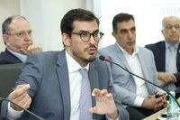 MME debate estratégias do Programa de Expansão da Transmissão para a Transição e Segurança Energética