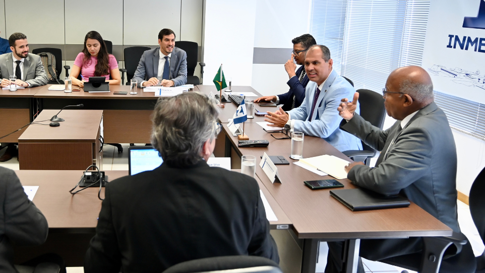 Encontro definiu o Inmetro como um dos membros do Comitê Gestor do Plano Nacional do Hidrogênio (Coges-PNH2). Instituto atuará, em parceria com o MME, como um organismo de acreditação oficial do Sistema Brasileiro de Certificação do H2